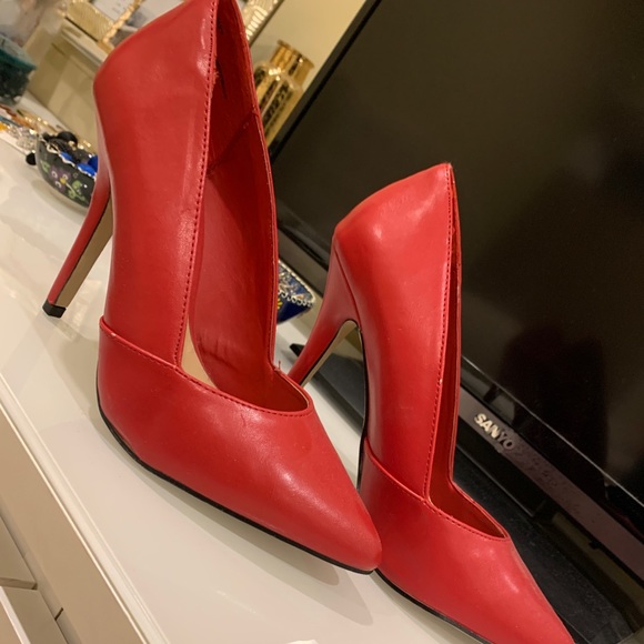 Red stilettos worn once! - Picture 2 of 5